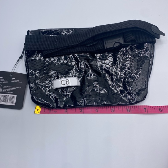 Adjustable Fanny Pack - Picture 3 of 6